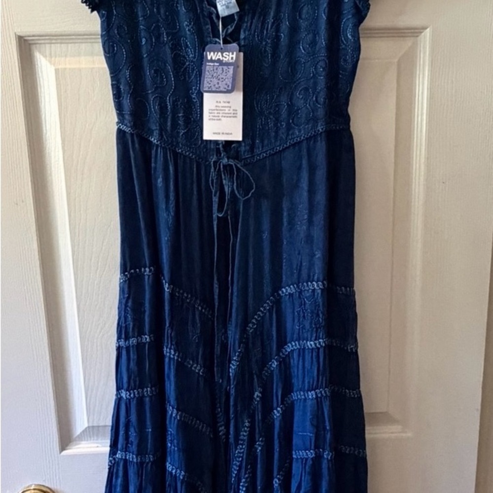 BOHO LONG DRESS Just cruising free size  made in India 100% Rayon.  Washable NWT
